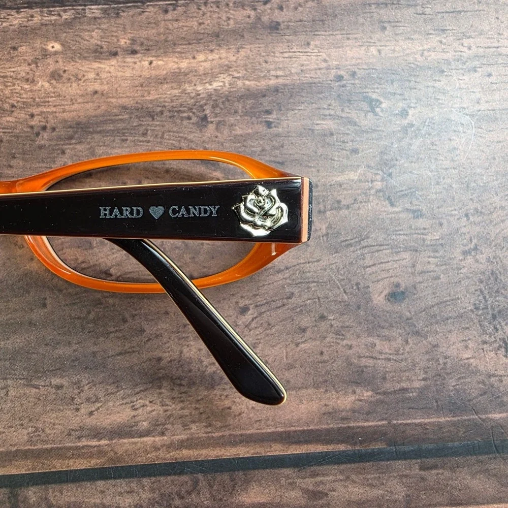 Hard Candy Women's Sunglasses Black Orange Oval Frame 51-15-135‎